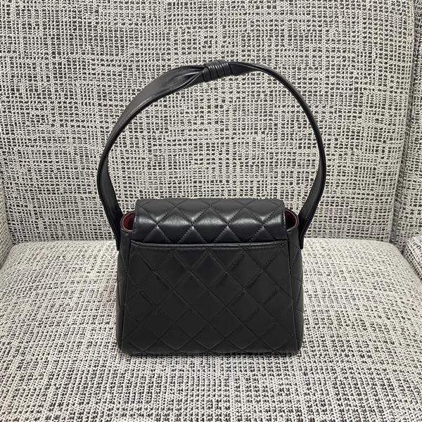 2026127215023815 890